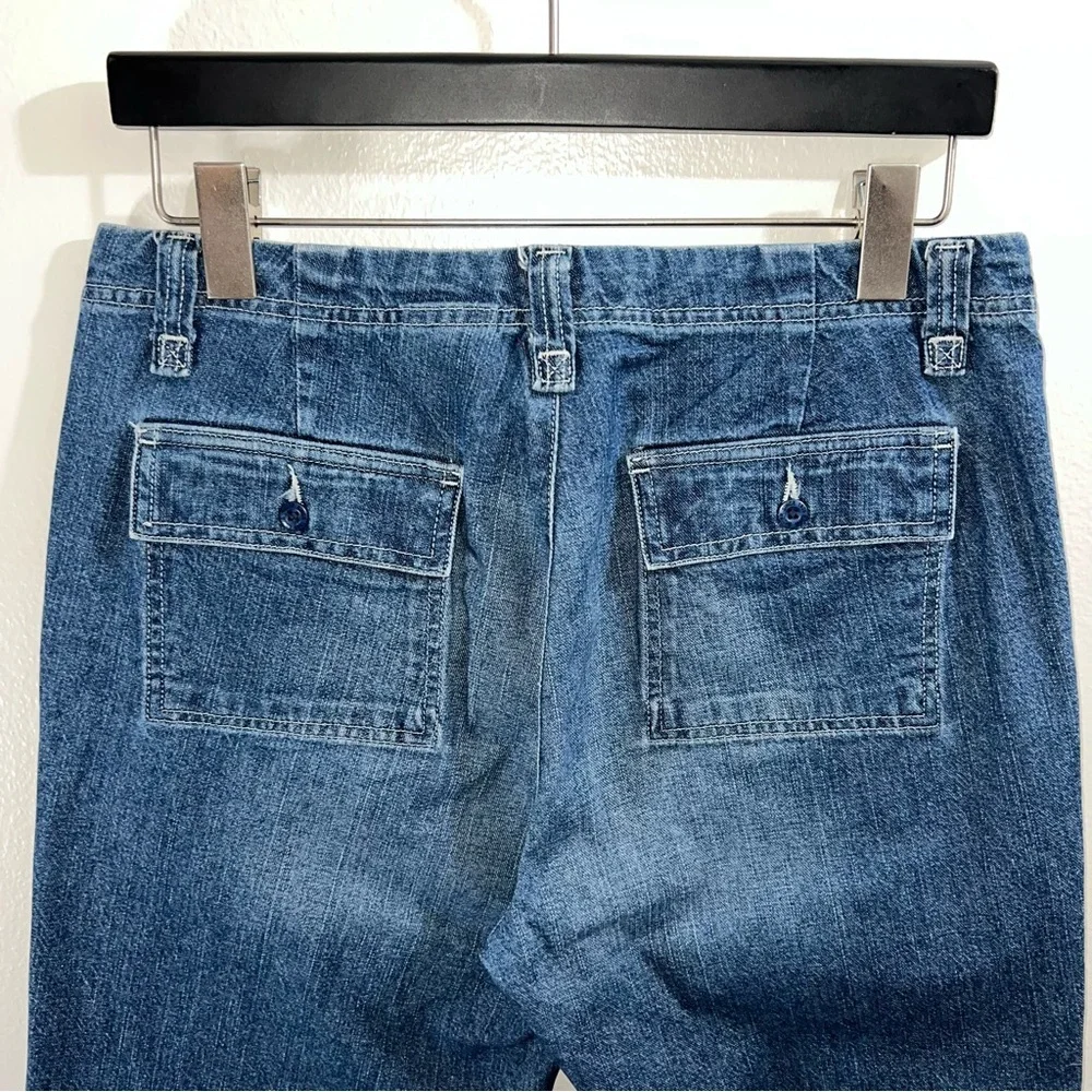 Eddie Bauer size 4 utility capris pants in dark wash denim - Picture 5 of 5